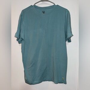 Men's Blue T-Shirt Vuori Athletic Shirt